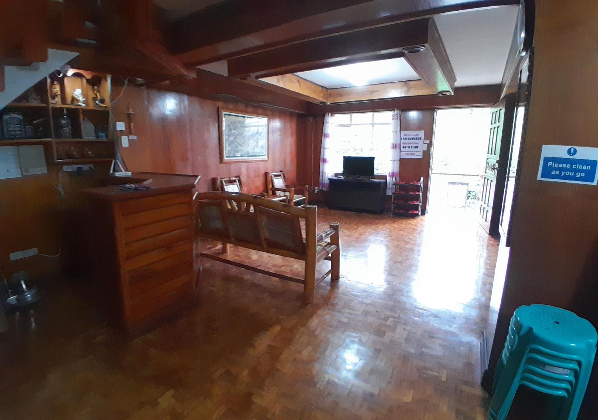 Amara Transient House - Homestay Baguio City Buitenkant foto